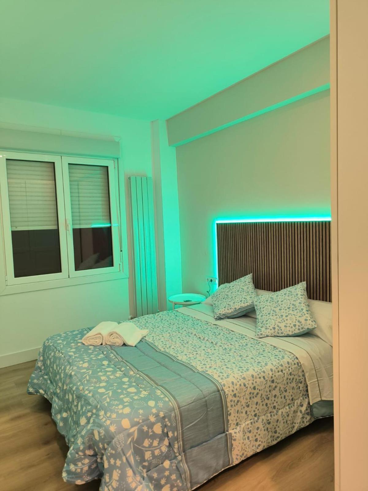 18 Habitacion En Vivienda Centrica Bilbao Bagian luar foto