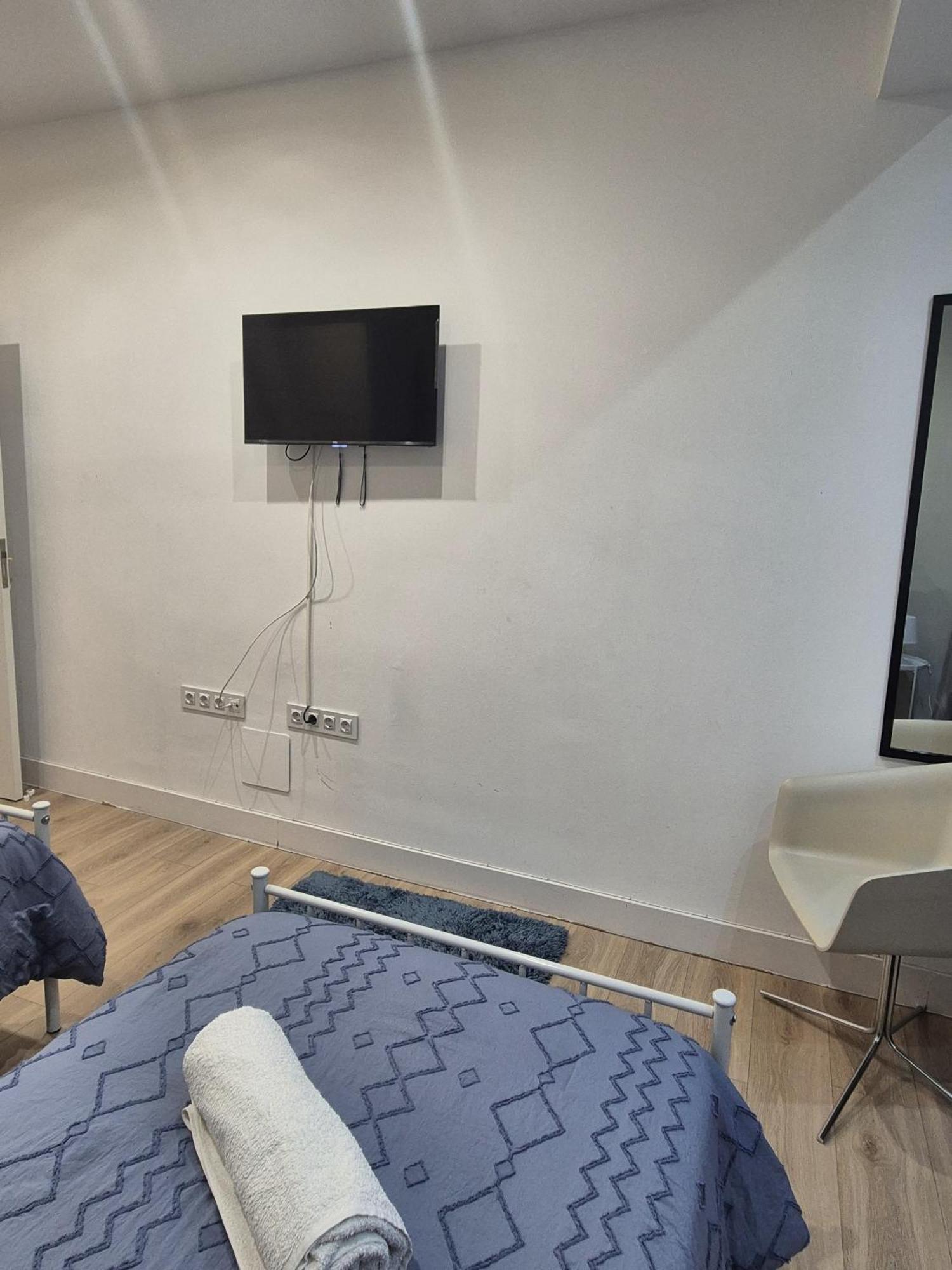 18 Habitacion En Vivienda Centrica Bilbao Bagian luar foto